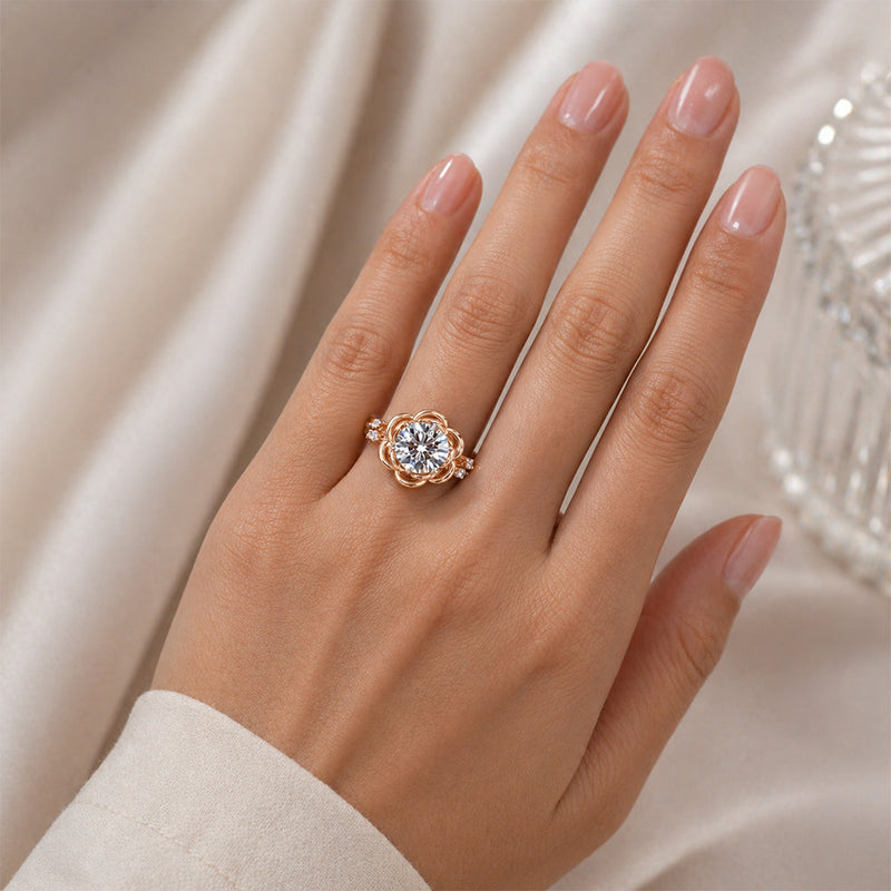 14k IGI certified round ring with E-F color VVS-VS clarity diamonds 189
